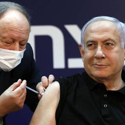 Биньямин Нетаньяху первым в еврейском государстве вакцинировался от коронавируса американским препаратом