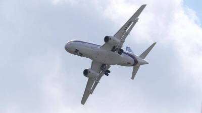 Самолет за бортом: проект SSJ испытывает перебои в поставках зарубежной авионики