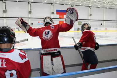 Юные сахалинские хоккеисты принимают участие в турнире "Прорыв"