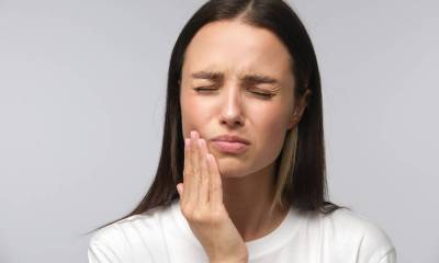 «Насколько опасно терпеть зубную боль?»