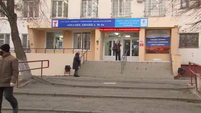 Волгоградские поликлиники открыли новые амбулаторные боксы для больных коронавирусом
