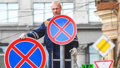 Фото на штраф: почему Петербург не справляется с нарушителями парковки
