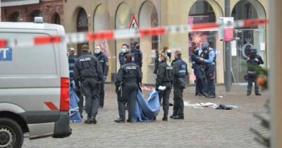 В результате наезда на пешеходов в Германии погибли 5 человек, еще 15 пострадали (ФОТО)