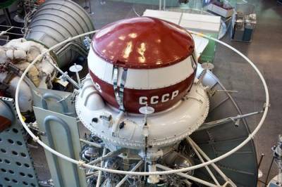В этот день в 1971 году состоялась первая посадка советского космического аппарата на Марс