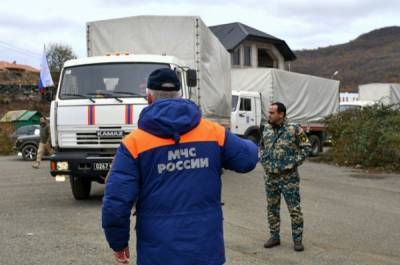 МЧС России «утепляет» Карабах до наступления холодов: доставлена гумпомощь