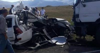 Трагическое ДТП в Армении: тело водителя отбросило на 30 метров от машины