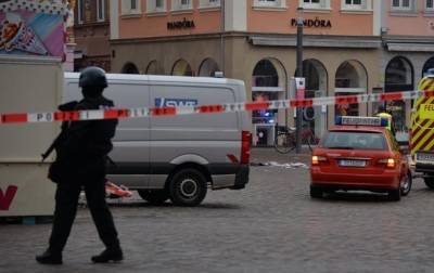 В Германии выросло число жертв наезда авто - korrespondent.net - Германия - Трир
