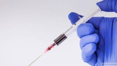 Вакцину от коронавируса Pfizer и BioNTech одобрили в Великобритании