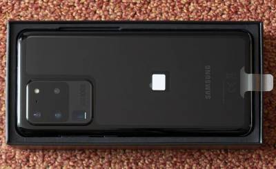 Смартфоны Samsung обновят до Android 11 — список