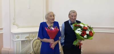 Томские супруги, прожившие в браке 70 лет, получили российскую награду «Семья года»
