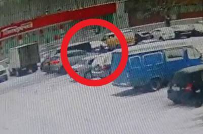 В Твери разыскивают водителя, который сбил женщину и скрылся с места ДТП