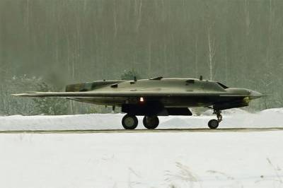 Российский тяжелый ударный беспилотник совершил полеты с боевой нагрузкой
