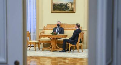 Президент Литвы обсудил передачу исполнительной власти новому кабмину
