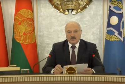 Лукашенко в ОДКБ пожаловался на Запад, уходом к которому он...