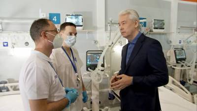 Собянин открыл реанимационное отделение резервного госпиталя на ВДНХ