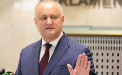 Додон: Парламент Молдавии мешают распустить «непроходные» депутаты