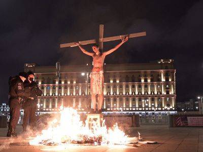 Из РУДН отчислили активиста Крисевича из-за акции на Лубянке в образе Иисуса Христа