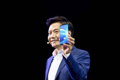 Глава Xiaomi предлагает фанам выбрать название для нового флагманского смартфона