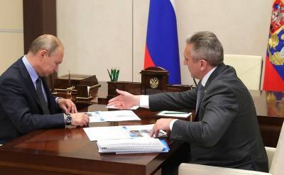 После критики Путина по аварийному жилью Моору доложили, что по факту план перевыполнен