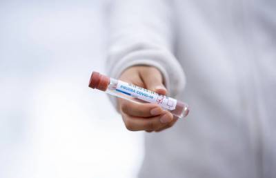 ВОЗ сообщил, когда ожидается начало поставок вакцин от COVID-19