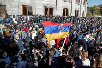 Армянская оппозиция собирает общегосударственный митинг