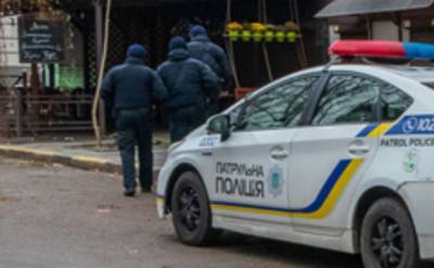 "Избивал и стрелял": пьяный полицейский устроил дебош в Днепре, скандальные подробности