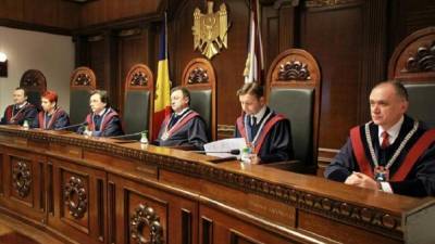 Конституционный суд Молдовы затягивает с признанием президентских выборов