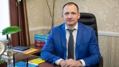 Специалист по разгону Евромайдана: почему Татаров до сих пор в Офисе президента?