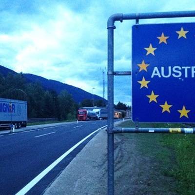 Власти Австрии введут карантин для въезжающих из-за рубежа в новогодние праздники