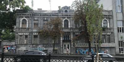 Спящий дом. В Киеве заброшенное здание превратят в галерею