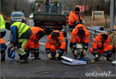 Названы девять федеральных трасс в Ленобласти, где введут скоростные ограничения из-за дорожных работ 3 декабря