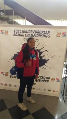 Удар – нокдаун. Зухро Умарбекова выиграла первенство Европы по боксу