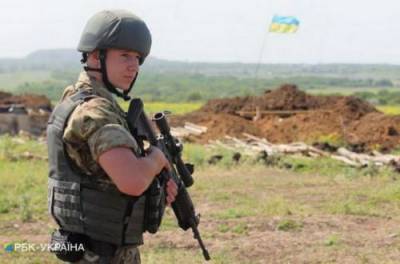 Плевали на перемирие: боевики на Донбассе обстреляли позиции ВСУ возле Водяного
