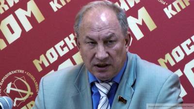 Депутат КПРФ настаивает на "отмене" пандемии коронавируса в России