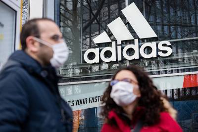 Нарушение мер профилактики COVID-19 выявили в головном офисе компании Adidas в Москве