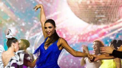 Победительница "Танцев со звездами" Санта Димопулос вспомнила, как впервые вышла на паркет в дет