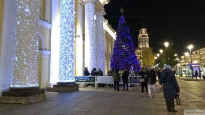 Власти Петербурга ужесточили ограничения из-за СOVID-19