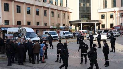 В ковидной клинике Турции из-за пожара погибли 10 пациентов, пострадали 50 сотрудников