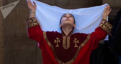 Поминальная служба по погибшим в Карабахе пройдет во всех армянских храмах