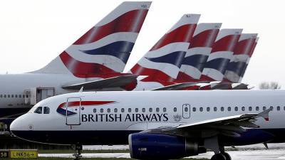 Нидерланды прекратят принимать авиарейсы из Британии из-за подтипа COVID-19