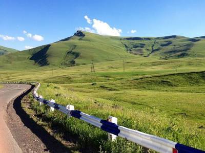 Российских пограничников разместят на границе Армении и Азербайджана для контроля автодороги