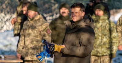 Зеленский надеется на помощь Байдена в урегулировании конфликта на Донбассе