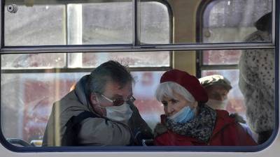 На Украине число заболевших COVID-19 превысило 964 тыс.