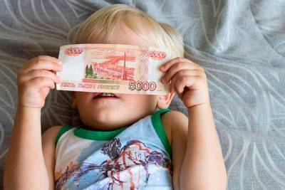 Выплаты детям до 8 лет по 5 тыс рублей к Новому году конечно радуют, но остался неприятный осадок