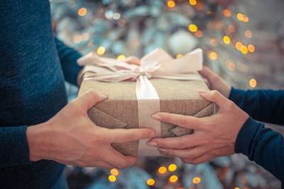 Россияне назвали самые желанные подарки на Новый год