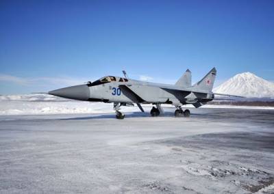 Китайские СМИ: Россия направила гиперзвуковой "Кинжал" в сторону Аляски