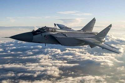 Sohu: Переброска российских МиГ-31 на Чукотку лишила американцев сна