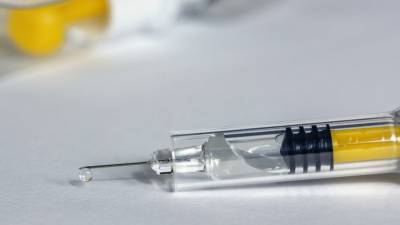 Сербия намерена производить вакцину от COVID-19 совместно с Россией