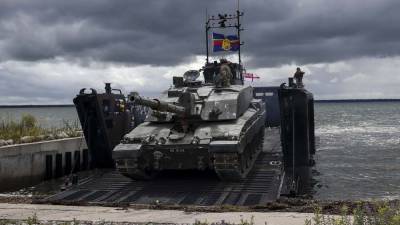 Британия планирует сократить численность вооруженных сил