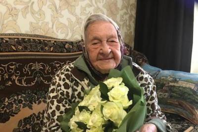 В Твери отмечает столетие ветеран войны Анастасия Денисенко